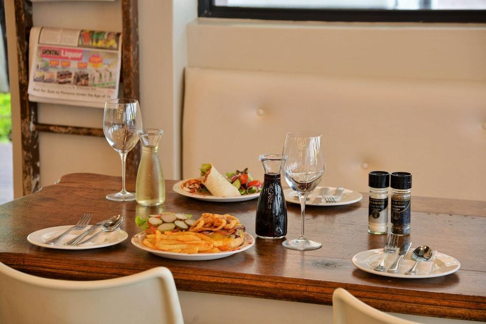 Reef Hotel Йоханнесбург Экстерьер фото